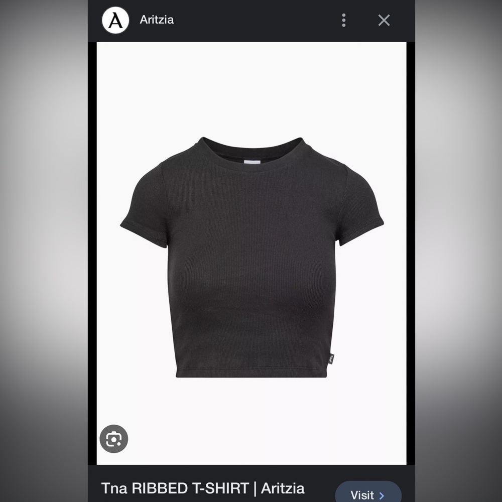 Aritzia black ribbed t shirt
